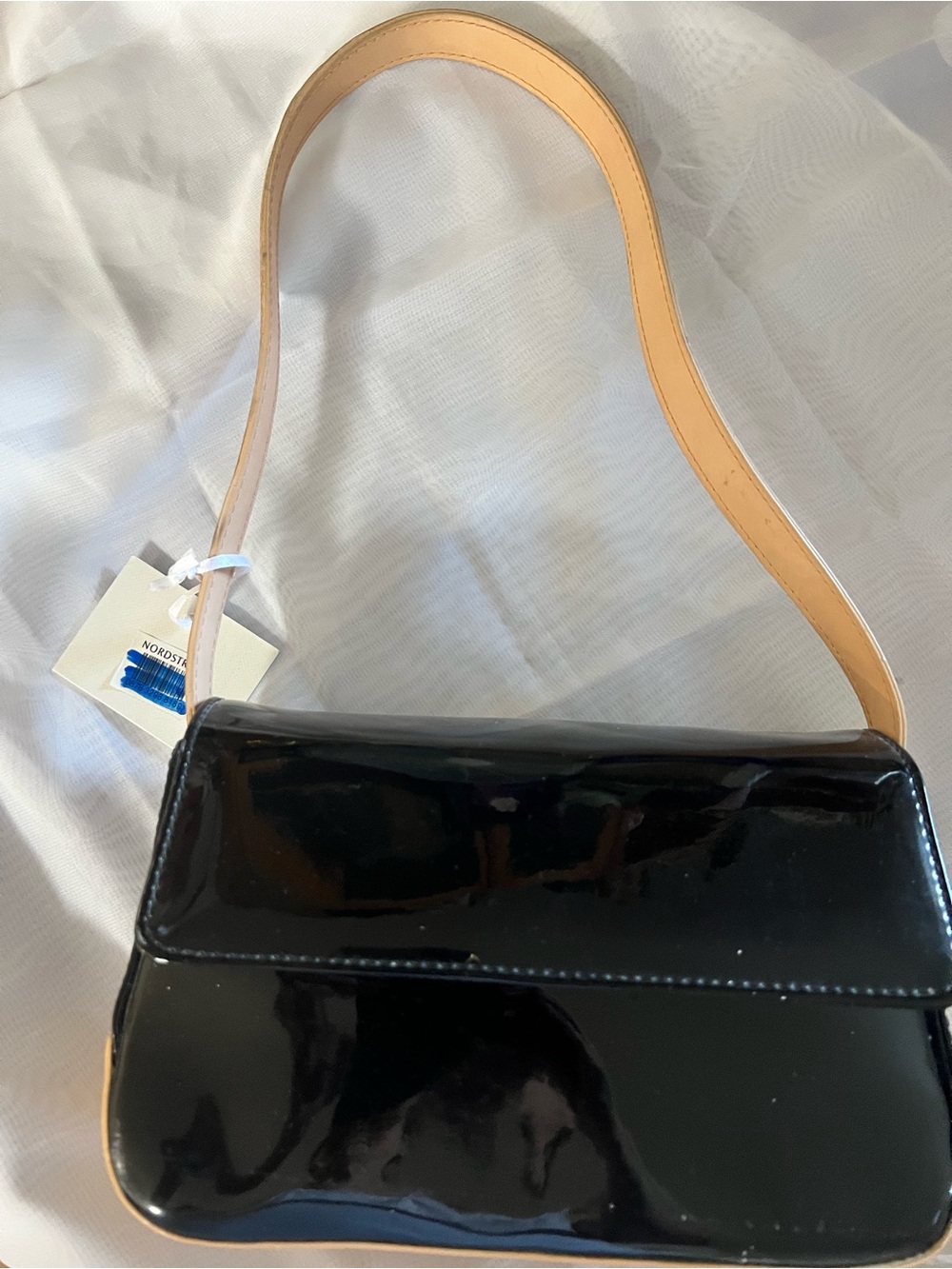 👜 Amanda Smith Black Patent Shoulder Bag with Tan Strap - NWT -Price penned-up.